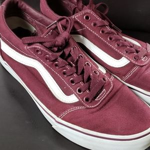 Vans Lace Up Sneaker Size 9